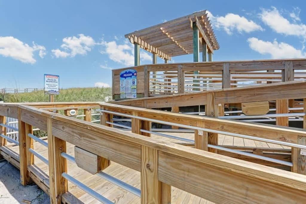 Beach Harbour 16 @ The Carolina Beach Boardwalk - Full Remodel! Екстериор снимка